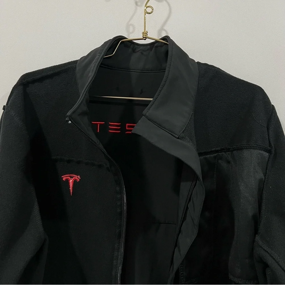 Tesla Men's Sz Large Motor Corporate Employee Black Jacket Red Embroidered Logo